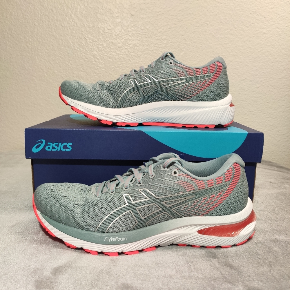 ASICS Women's GEL-Cumulus 22